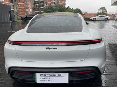 Porsche Taycan - ფოტო 10