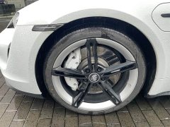 Porsche Taycan - ფოტო 4