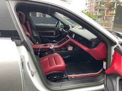 Porsche Taycan - ფოტო 7