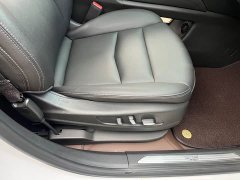 Cadillac XT5 2.0T FWD Luxury - ფოტო 12