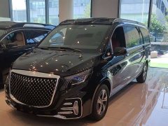 Mercedes-Benz Vito 2.0T Elite 7-Seater - ფოტო 1