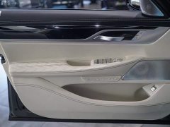 BMW 7 Series 2019 750Li xDrive V8 M Sport Package - ფოტო 9