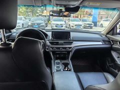 Honda Accord 2018 Sharp Hybrid 2.0L Sharp Cool Edition National V - ფოტო 8
