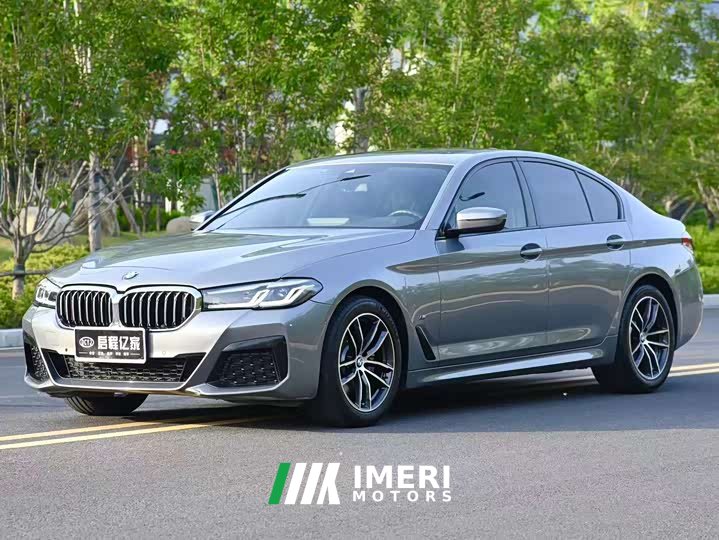 BMW 5 Series (Imported) 2022 525i M Sport Package - ავტომობილი ჩინეთიდან
