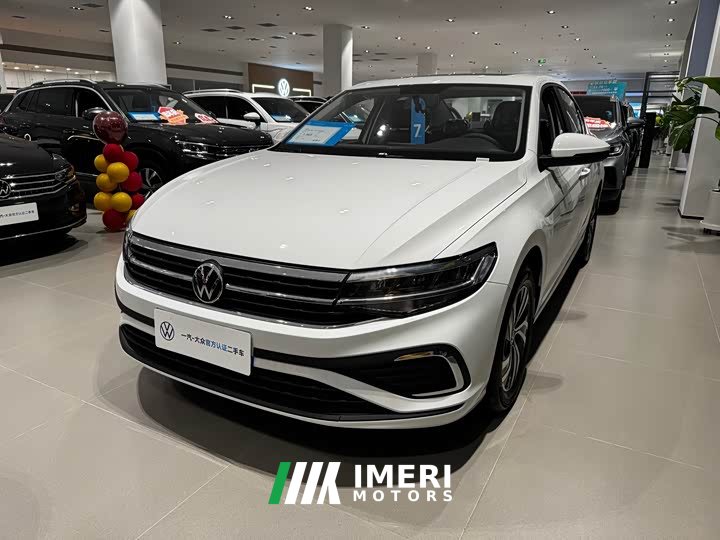 Volkswagen Bora 200TSI DSG Comfort Navigation Edition - ავტომობილი ჩინეთიდან