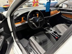 Volkswagen Bora 200TSI DSG Comfort Navigation Edition - ფოტო 6