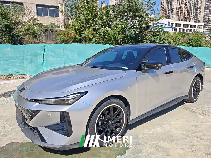 Changan UNI-V 1.5T Deluxe