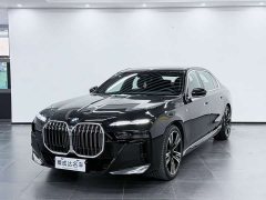 BMW 7 Series 2023 735Li M Sport Package - ფოტო 1
