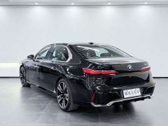 BMW 7 Series 2023 735Li M Sport Package - ფოტო 5