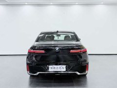 BMW 7 Series 2023 735Li M Sport Package - ფოტო 6