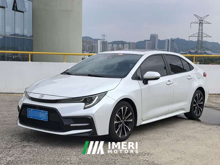 Toyota Corolla 1.8L CVT Sport - ავტომობილი ჩინეთიდან