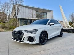 Audi A3 Facelift Sportback 35 TFSI Fashion Sport - ფოტო 1