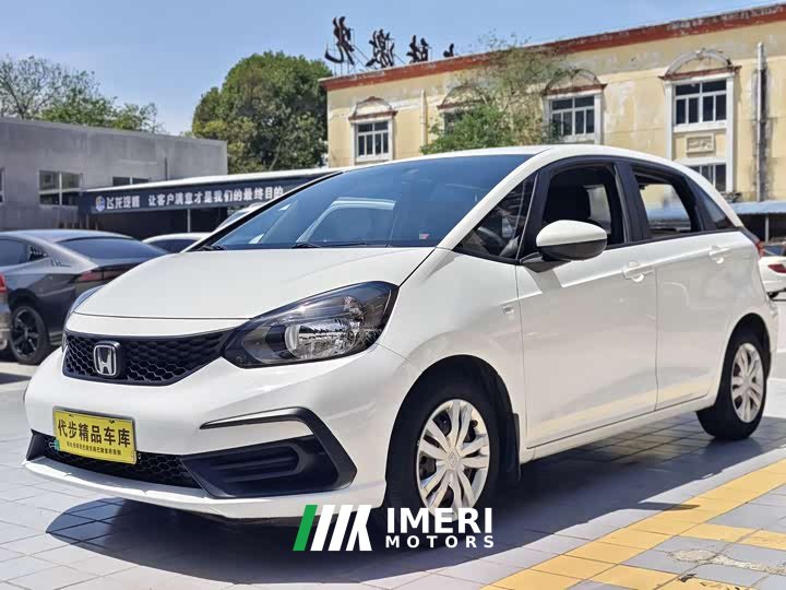 Honda Fit 1.5L CVT Trend Edition - ავტომობილი ჩინეთიდან