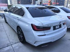 BMW 3 Series 320Li M Sport Package - ფოტო 16