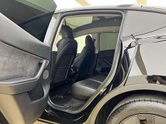 Tesla Model Y Rear-Wheel Drive - ფოტო 16