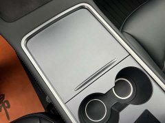 Tesla Model Y Rear-Wheel Drive - ფოტო 8