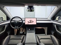 Tesla Model Y 2023 High Performance All-Wheel Drive - ფოტო 15