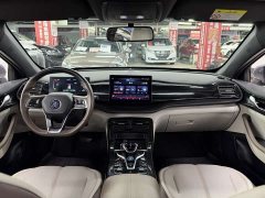 BYD Qin PLUS Glory Edition DM-i 55KM Leading - ფოტო 16