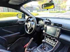 Subaru BRZ 2.4L Manual - ფოტო 11
