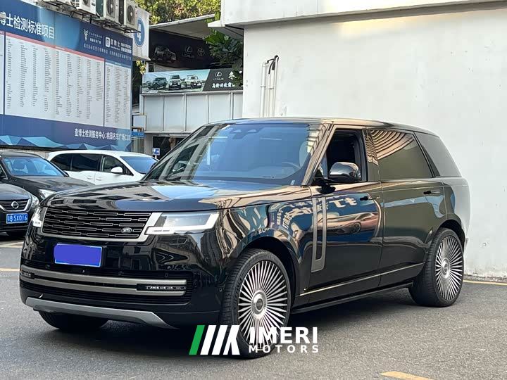Land Rover Range Rover 3.0 L6 400PS Prestige Seven-Seat Extended Wheelbase