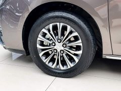 Buick GL8 Land Executive Cabin 652T Luxury - ფოტო 3