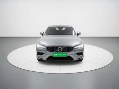 Volvo S60 2022 B4 Smart Luxury Edition - ფოტო 2