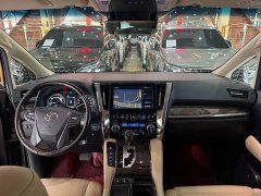 Toyota Vellfire Crown Hybrid 2.5L HV Luxury Edition - ფოტო 10