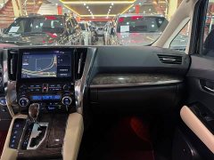 Toyota Vellfire Crown Hybrid 2.5L HV Luxury Edition - ფოტო 8