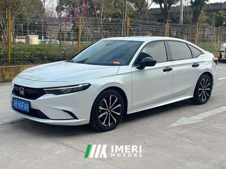 Honda Envix 240TURBO CVT Phantom Night Tech Edition - автомобиль из Китая