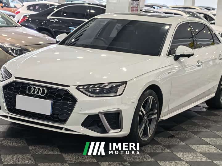 Audi A4L 40 TFSI Luxury Sport