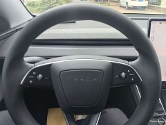 Tesla Model Y Rear-Wheel Drive - ფოტო 5