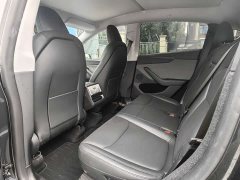 Tesla Model Y Rear-Wheel Drive - ფოტო 6