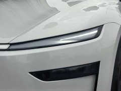Tesla Model Y Rear-Wheel Drive - ფოტო 8