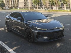 Changan UNI-V 1.5T Premium Edition - ფოტო 1