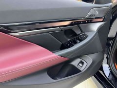BMW 5 Series 2025 530Li Premier M Sport Package - ფოტო 12
