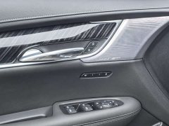Cadillac XT6 2022 2.0T Six-Seat AWD Luxury - ფოტო 9