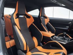 BMW M4 3.0T Manual - ფოტო 12