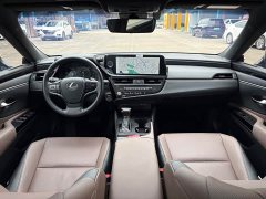 Lexus ES 2022 300h Premium Edition - ფოტო 10