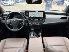 Lexus ES 2022 300h Premium Edition - ფოტო 9