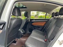 Volkswagen Bora 200TSI DSG Comfort Edition - ფოტო 10