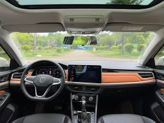 Volkswagen Bora 200TSI DSG Comfort Edition - ფოტო 11