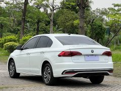 Volkswagen Bora 200TSI DSG Comfort Edition - ფოტო 6