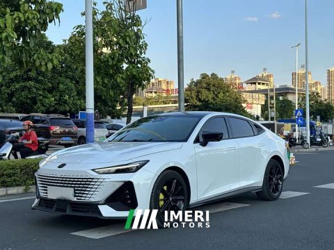 2023 Changan UNI-V 2022 1.5T Deluxe - ავტომობილი ჩინეთიდან