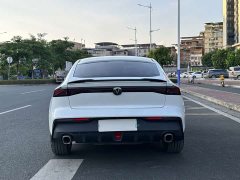 Changan UNI-V 2022 1.5T Deluxe - ფოტო 9