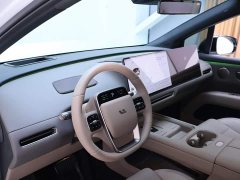 Li Auto i6 Four-Wheel Drive Standard Edition - ფოტო 11
