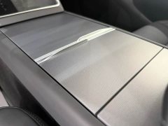 Tesla Model Y Long Range All-Wheel Drive Launch Edition - ფოტო 11
