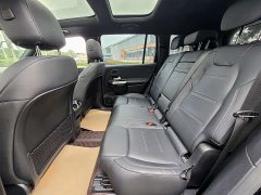 Mercedes-Benz EQB 350 4MATIC - ფოტო 12