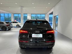 Audi Q5L 40 TFSI Luxury Sport Edition - ფოტო 4