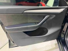 Tesla Model Y Rear-Wheel Drive - ფოტო 19