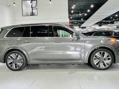 Li Auto L9 Ultra - ფოტო 4
